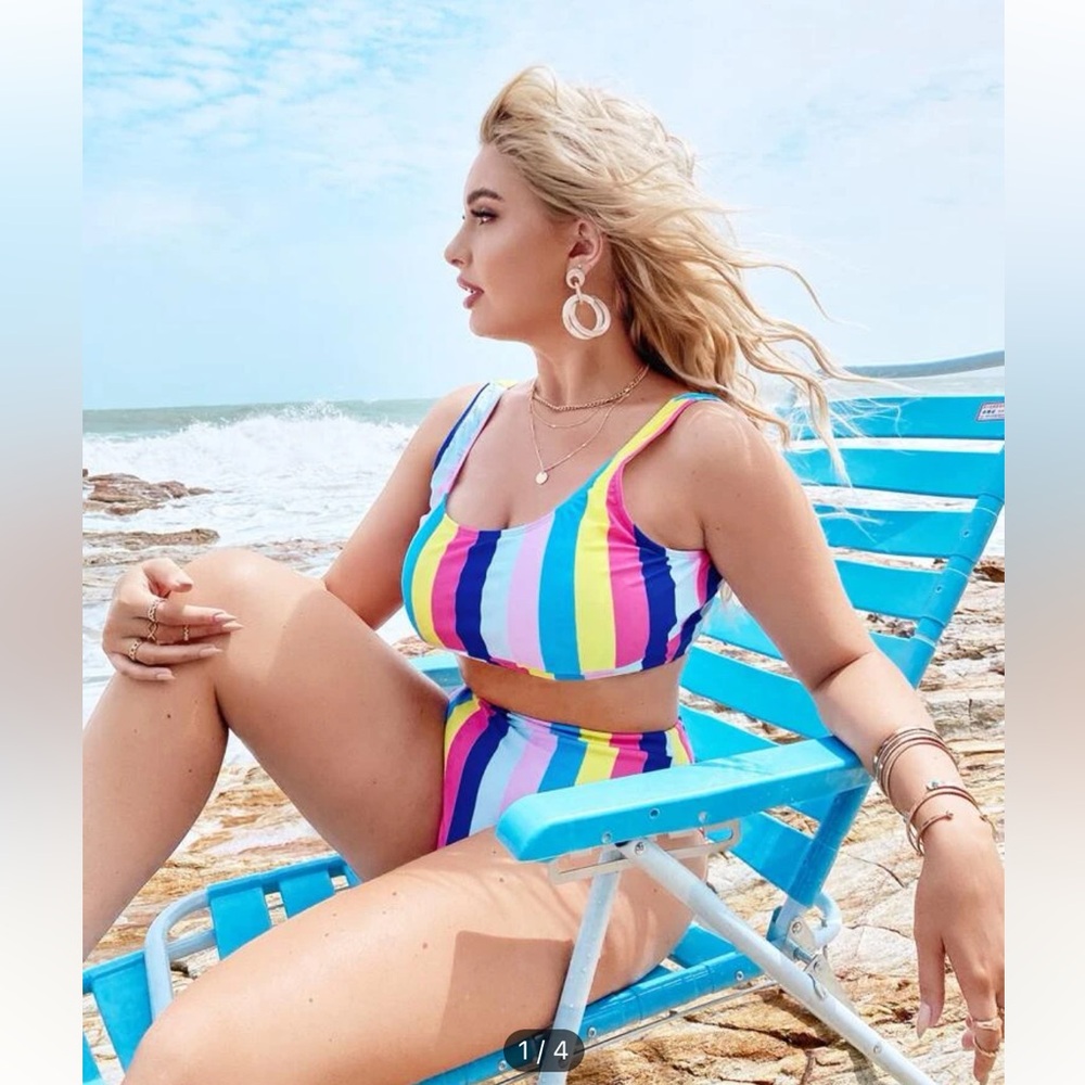 Rainbow Stripe Bikini Set 🩷🩵🤍💛💙